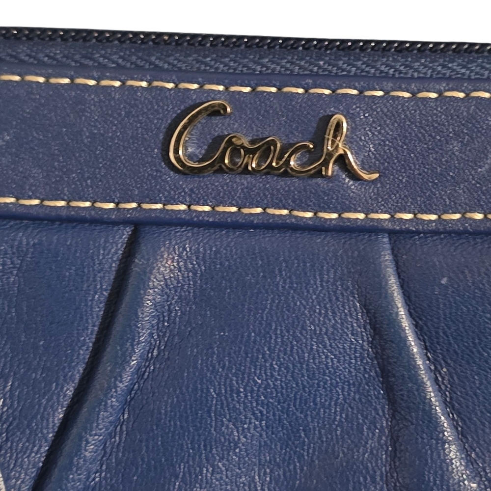 Coach Madison Royal Blue Leather Pleated Wristlet Top Zip Wallet Clutch Purse - Picture 2 of 6